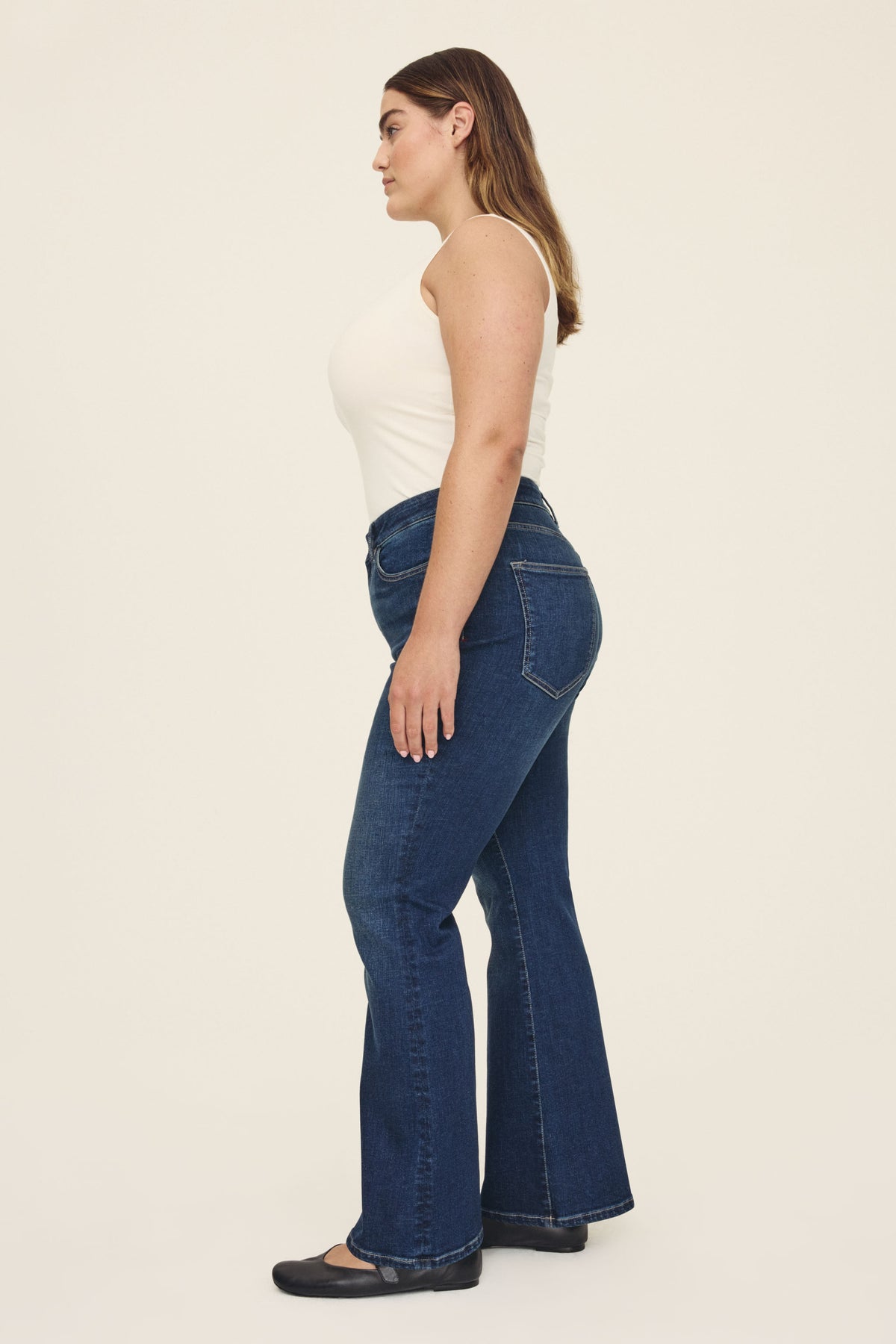 NAO STRETCH PLUS - HIGH RISE BOOTCUT JEANS | VROOM