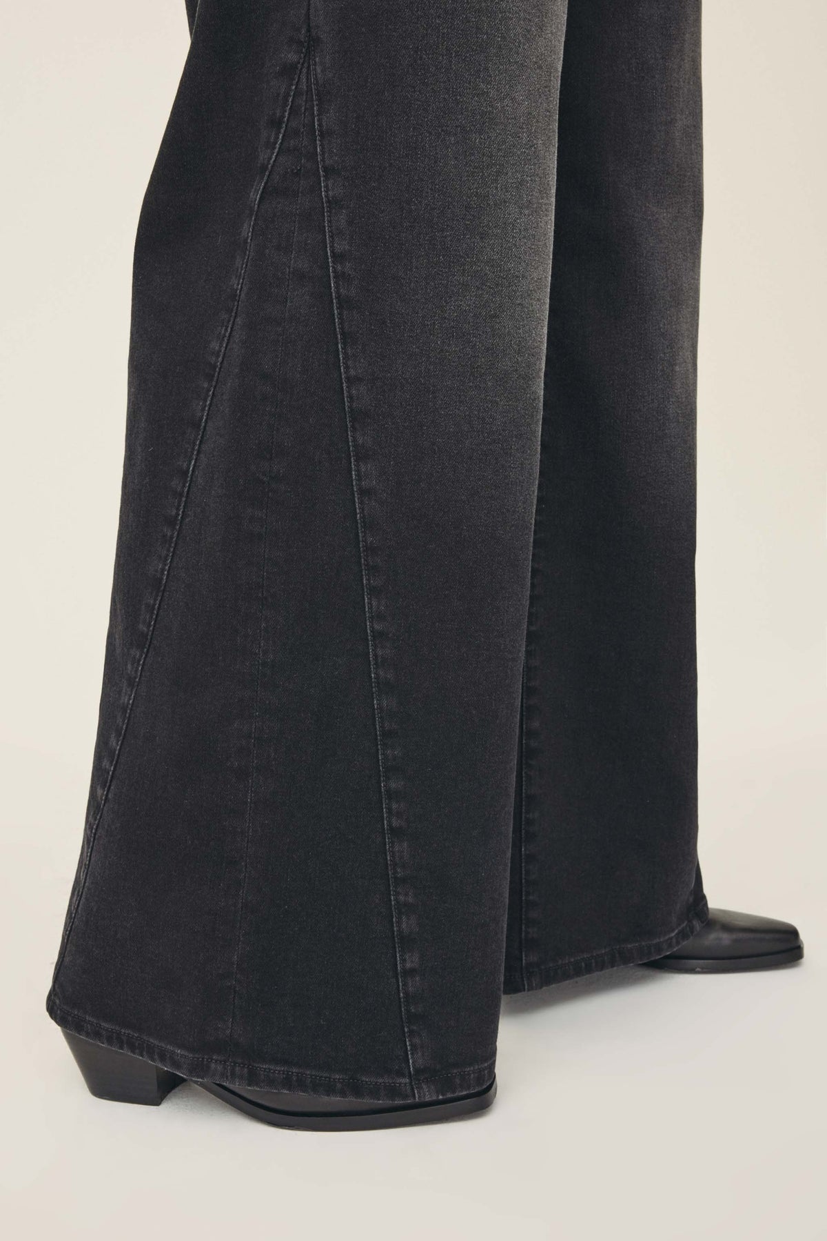 NCE PLUS - WIDE LEG JEANS | PAID IN FULL