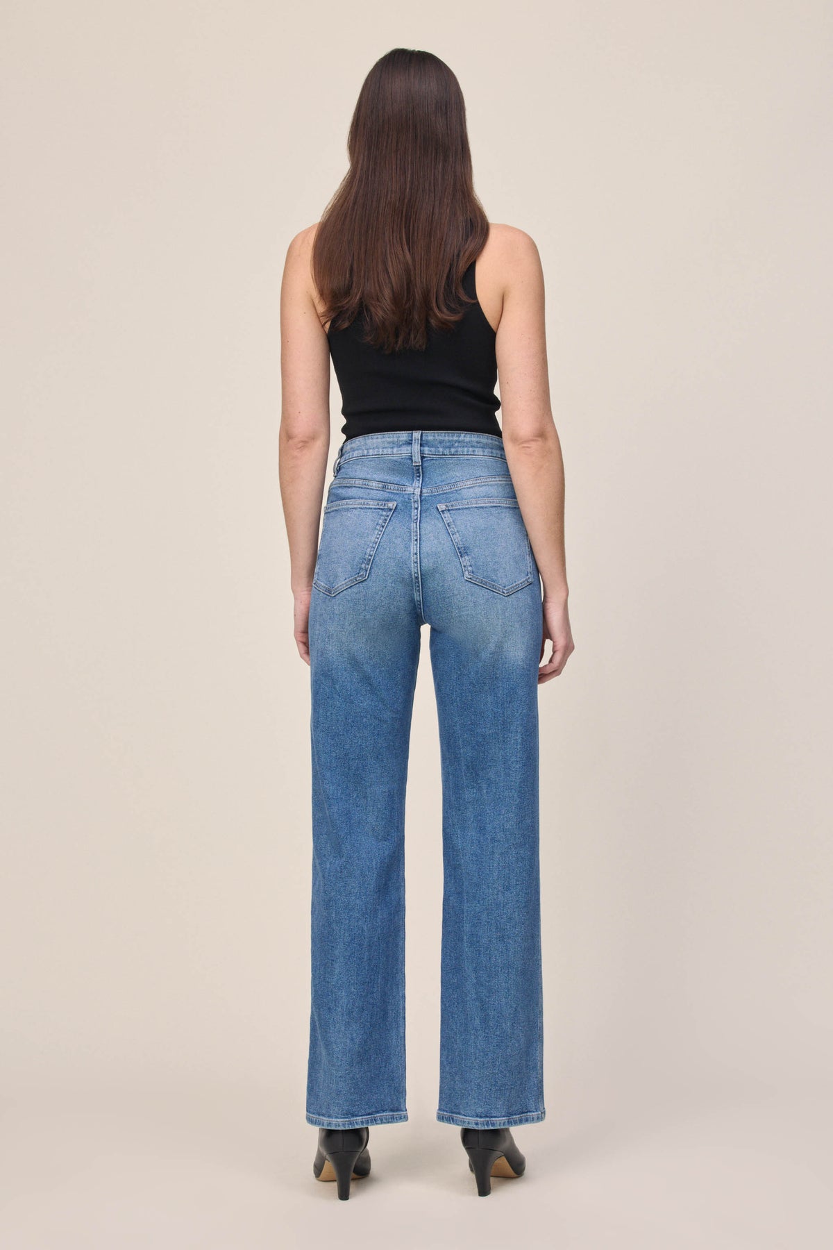 Women's Straight Leg Blue Jean