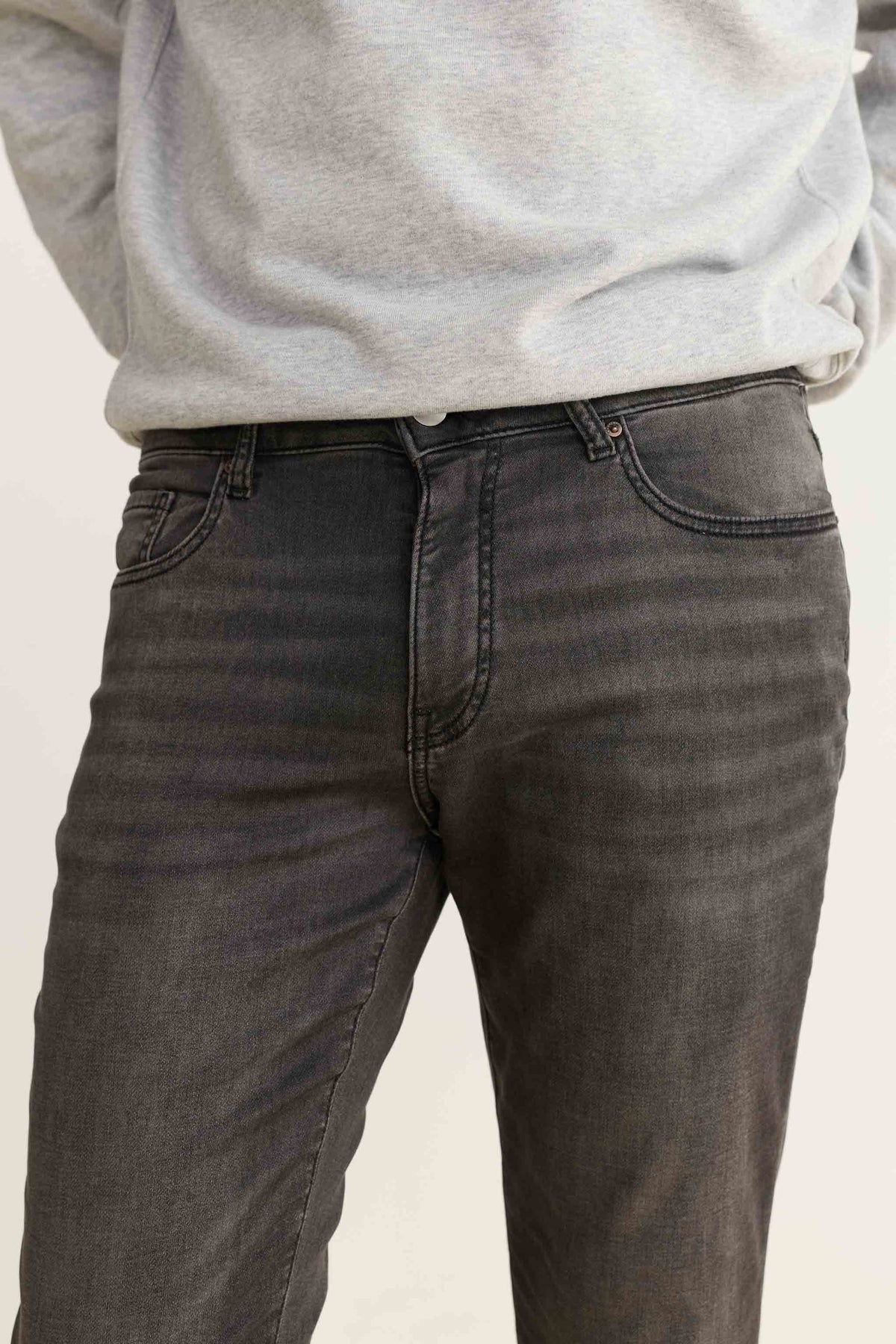 AMS - SLIM JEANS | FADED BLACK