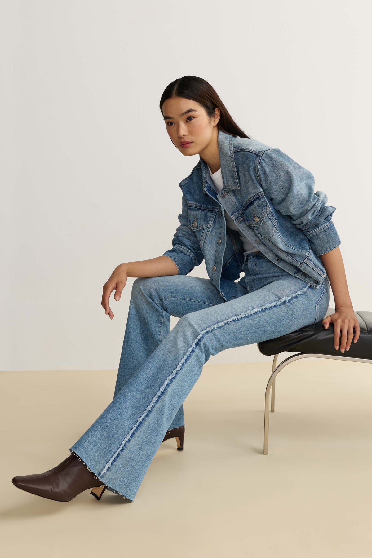 MIA - FLARE JEANS | CROSSROADS
