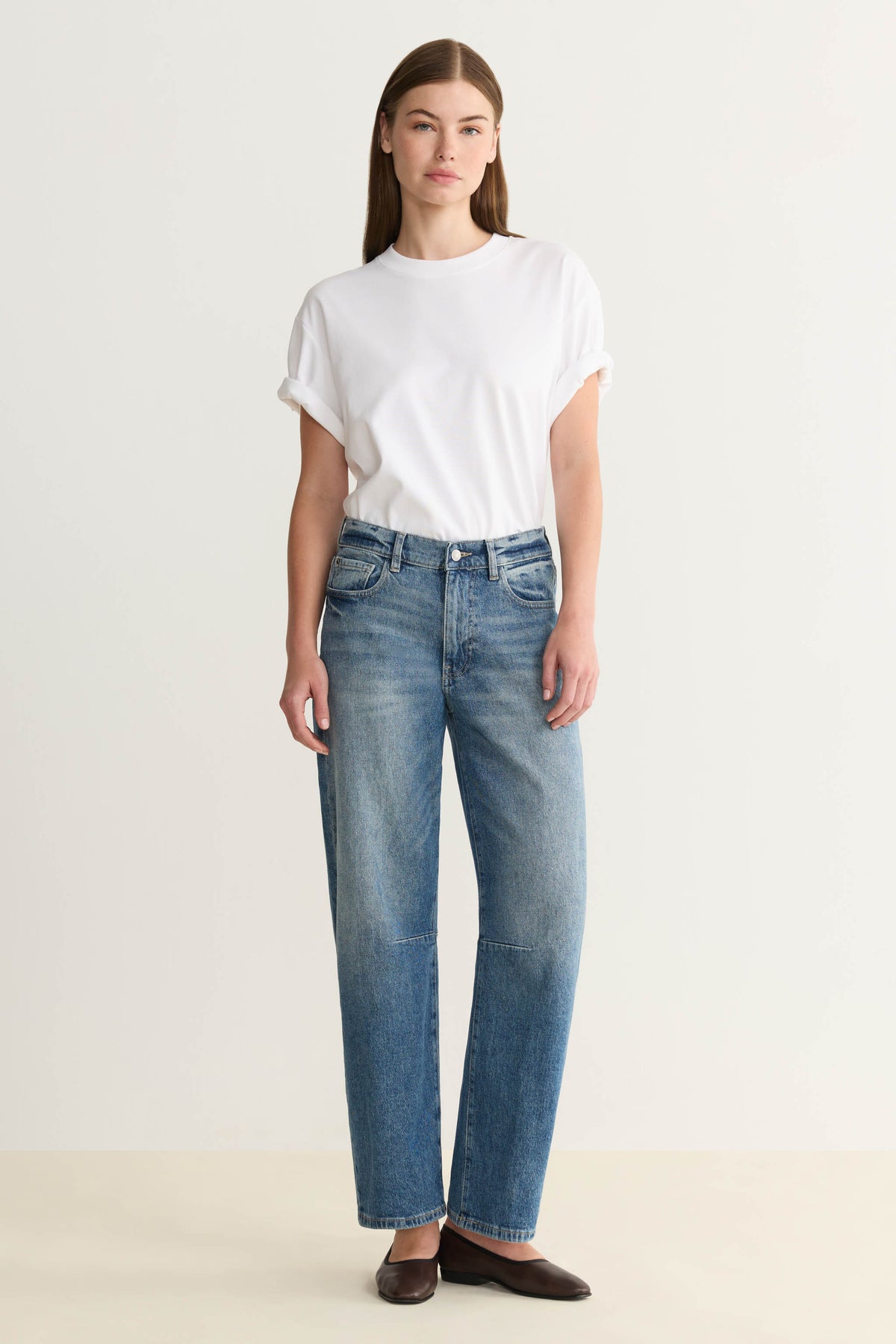 BNA - SOFT CURVE BARREL JEANS | SADIE