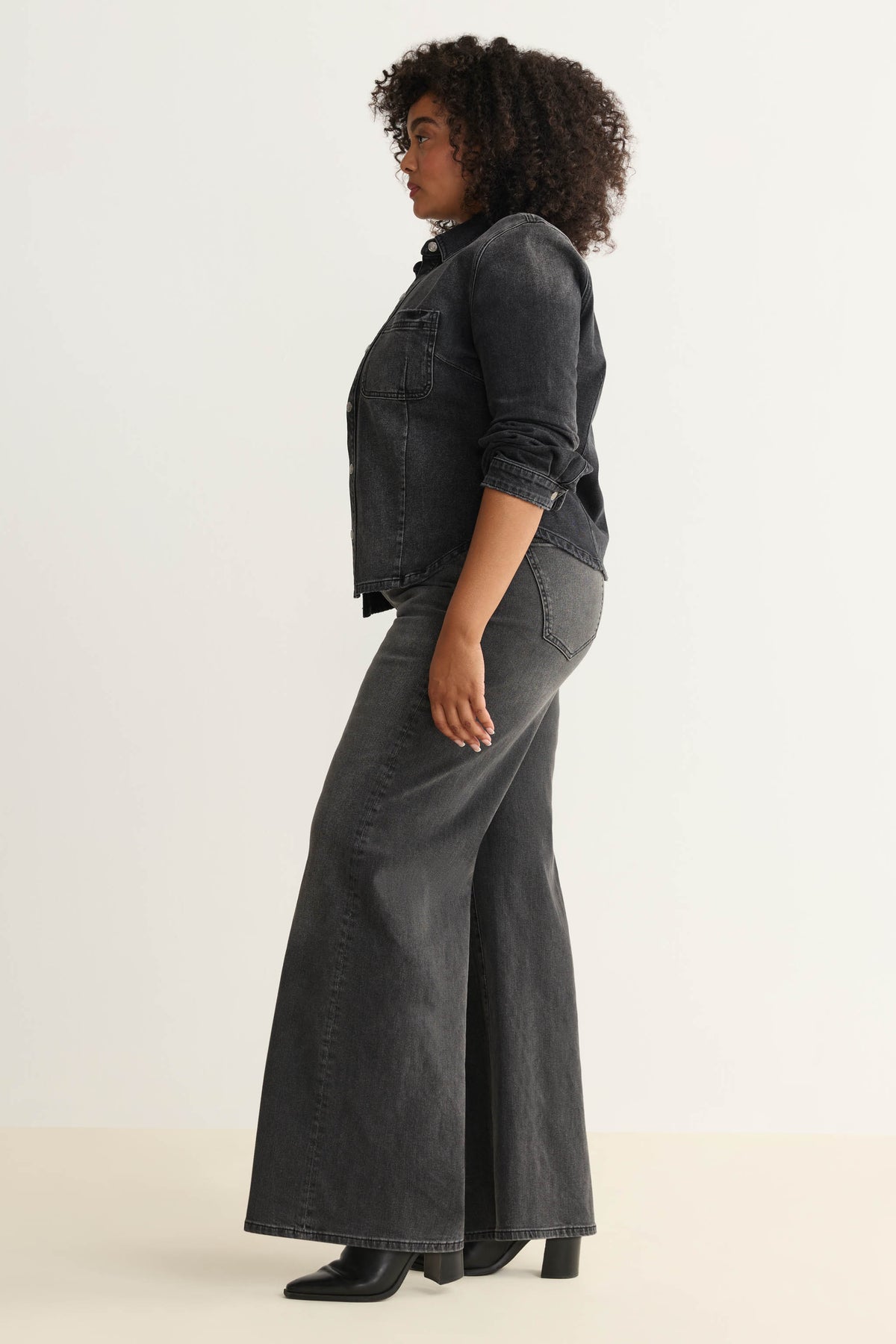 NCE PLUS - WIDE LEG JEANS | OVERCAST