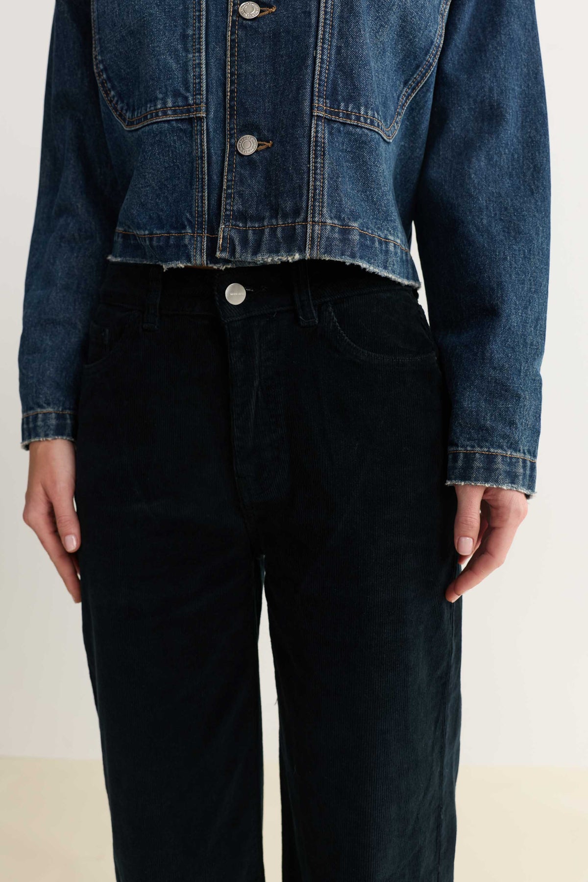 NCE - WIDE LEG JEANS | KNIGHT