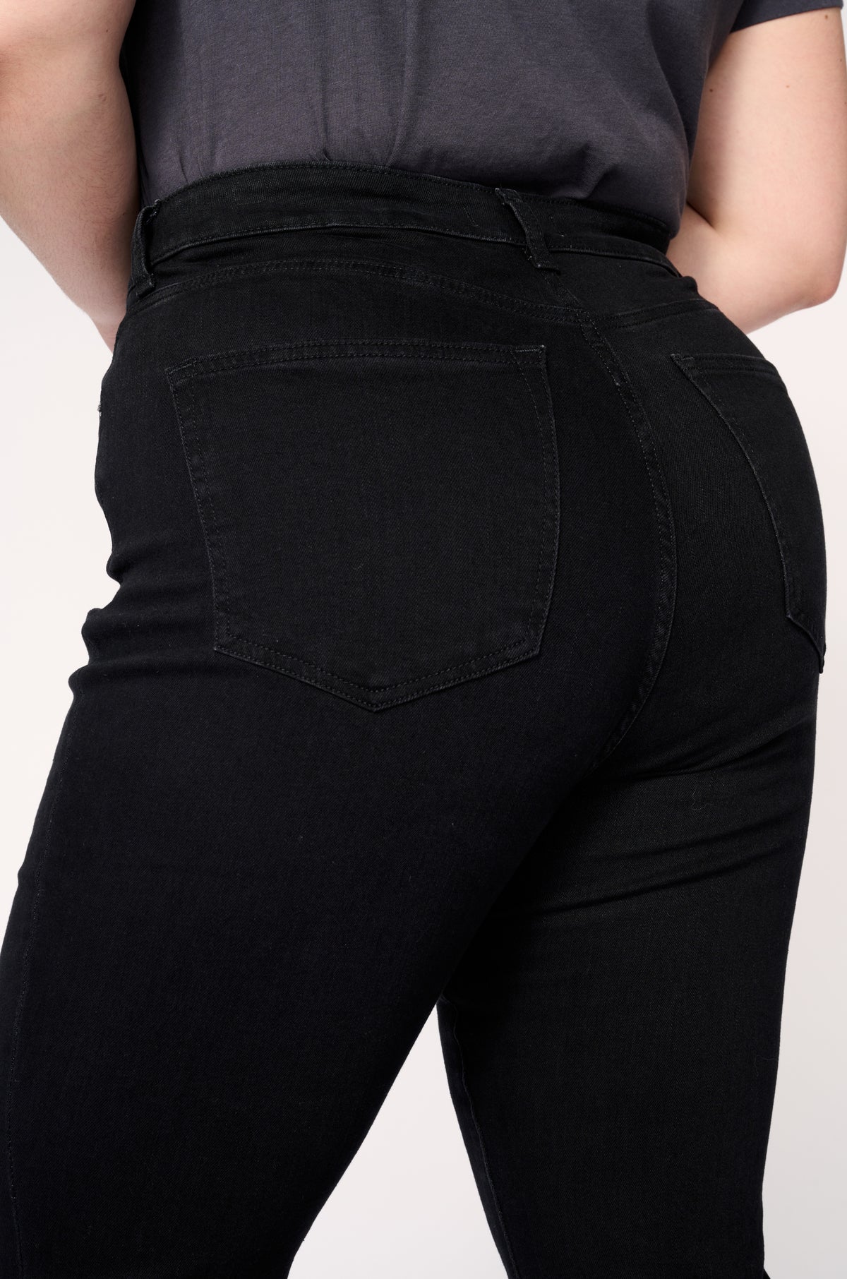 MIA PLUS - FLARE JEANS | WELL