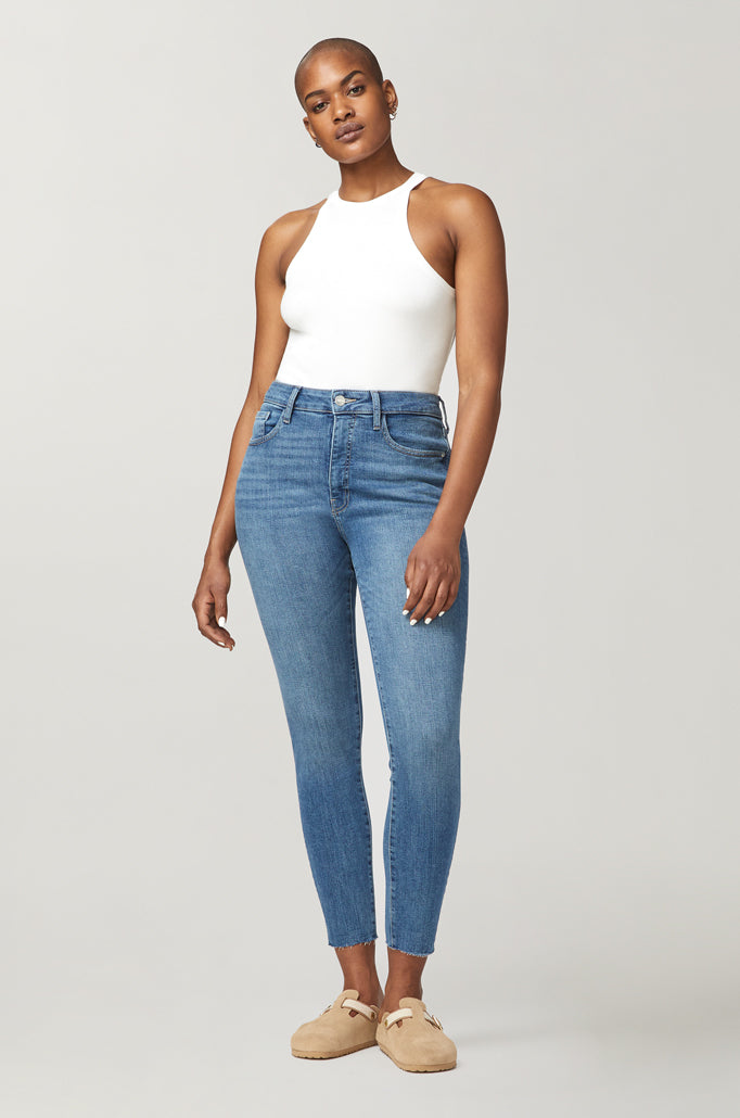 MXP - HIGH RISE JEANS | HERE AND NOW