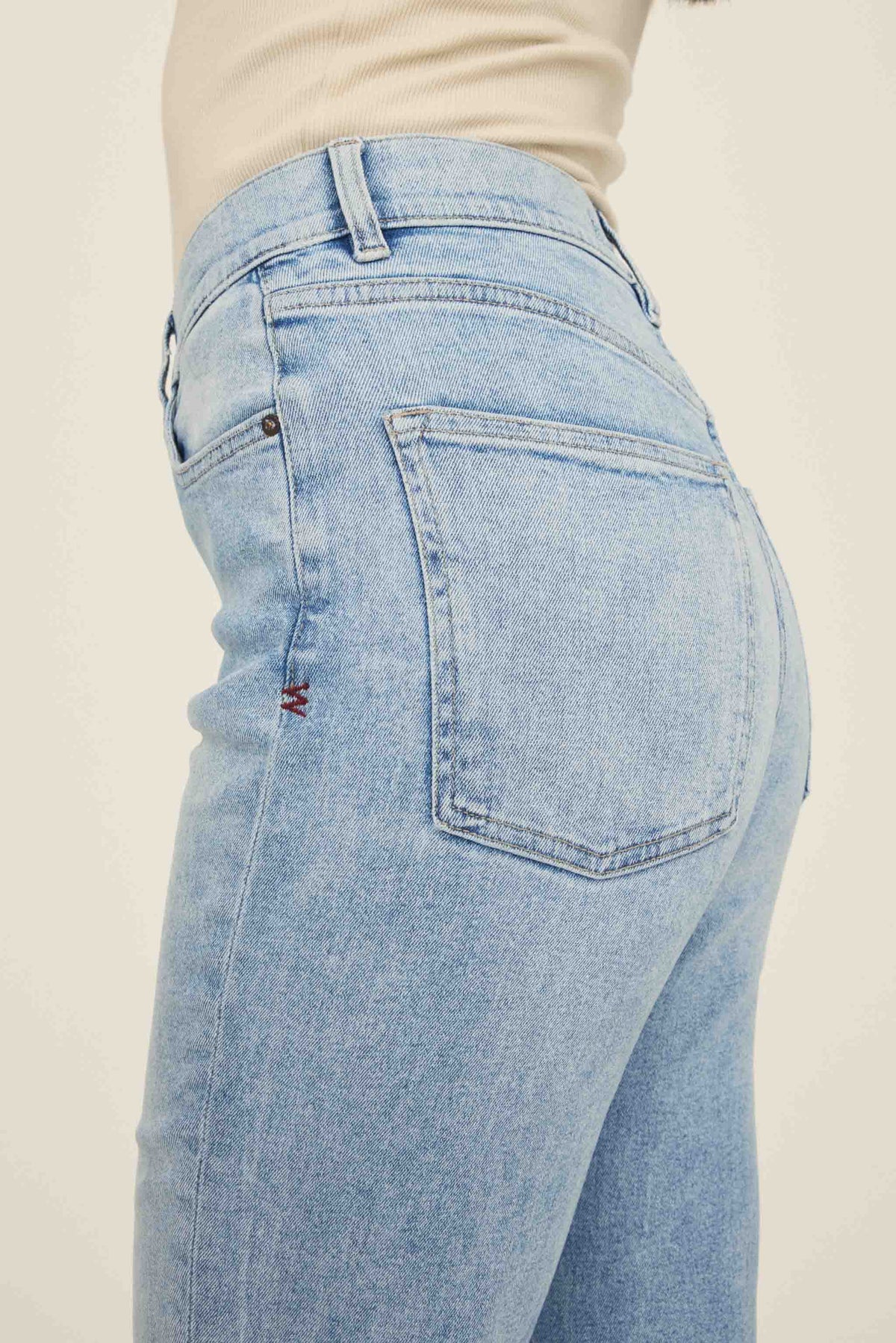 Women's Straight Leg Blue Jean