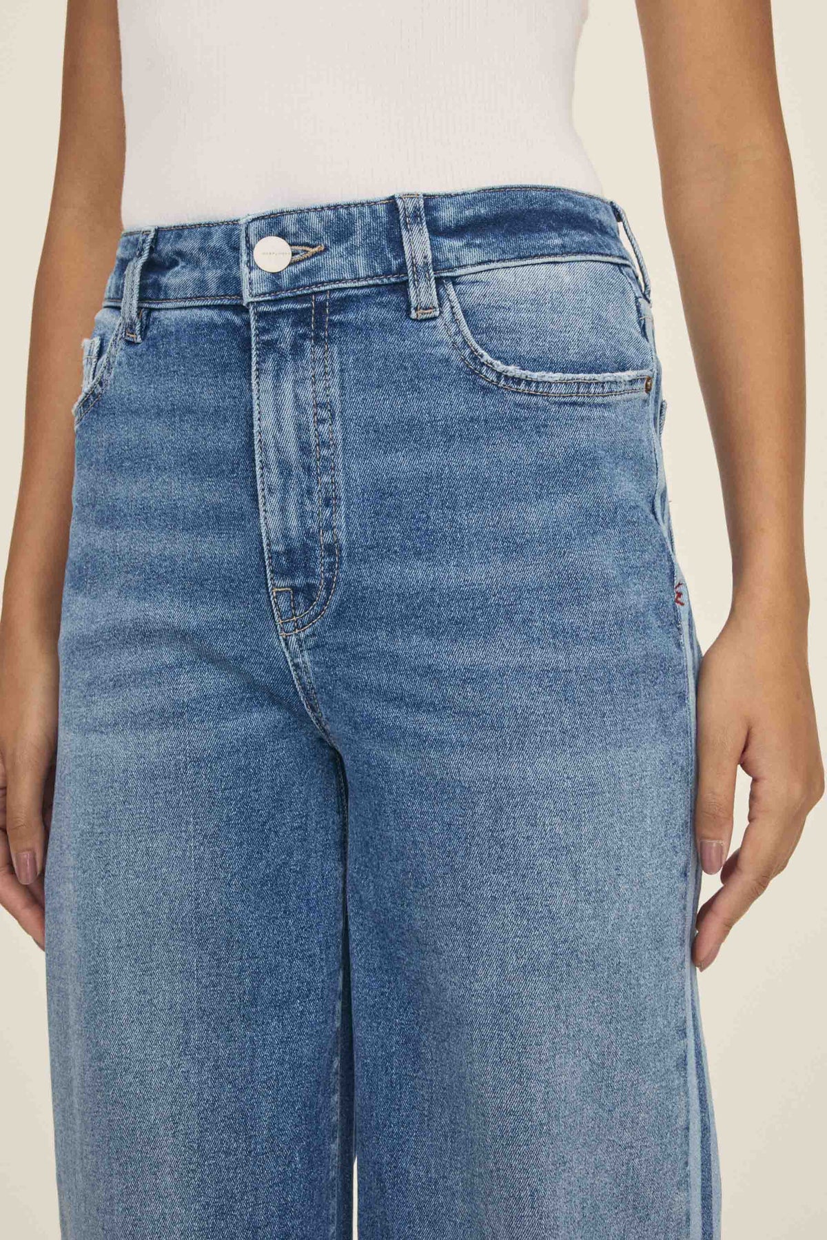 Women's Wide Leg Blue Jean