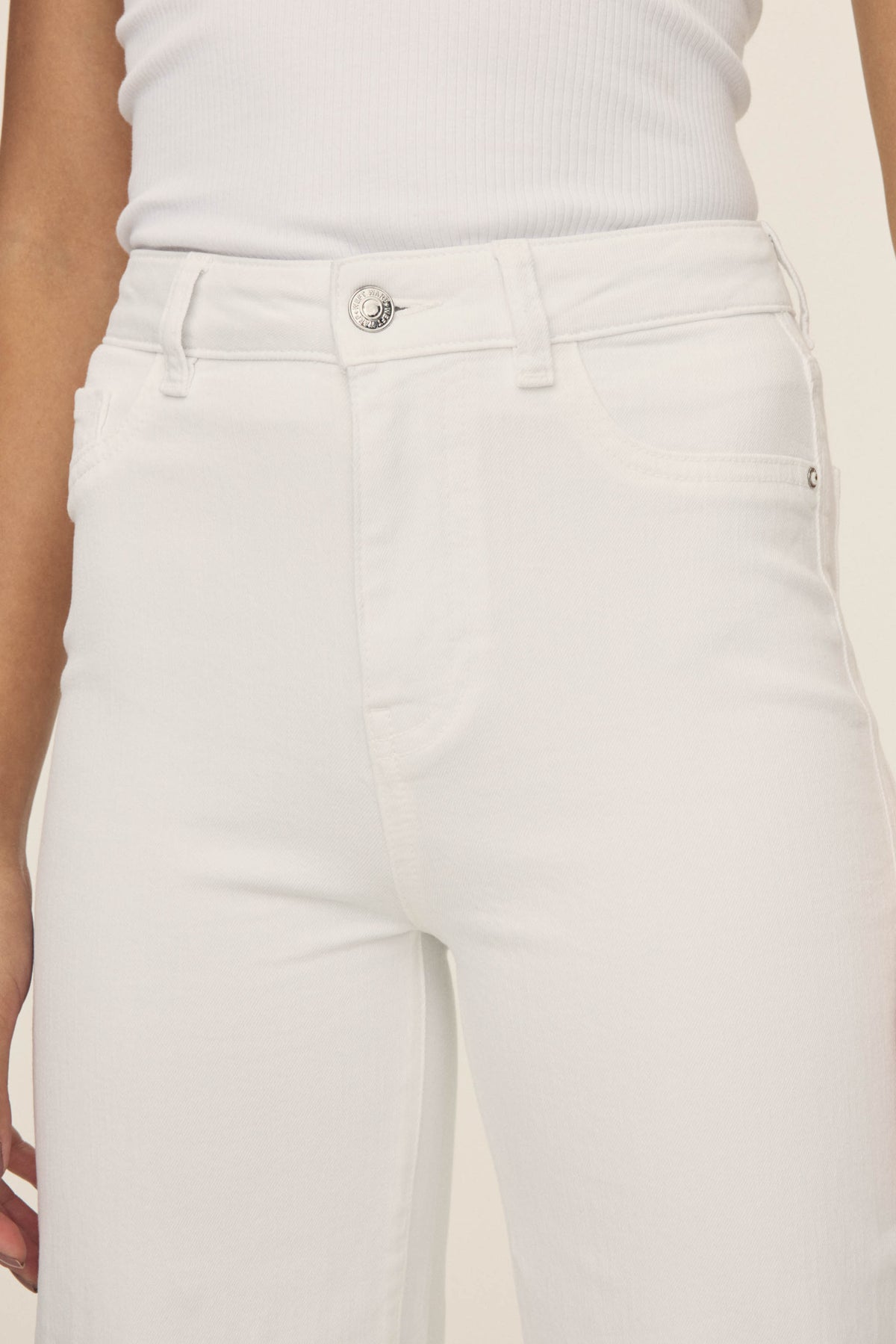 Women's Cropped Wide Leg White Jean