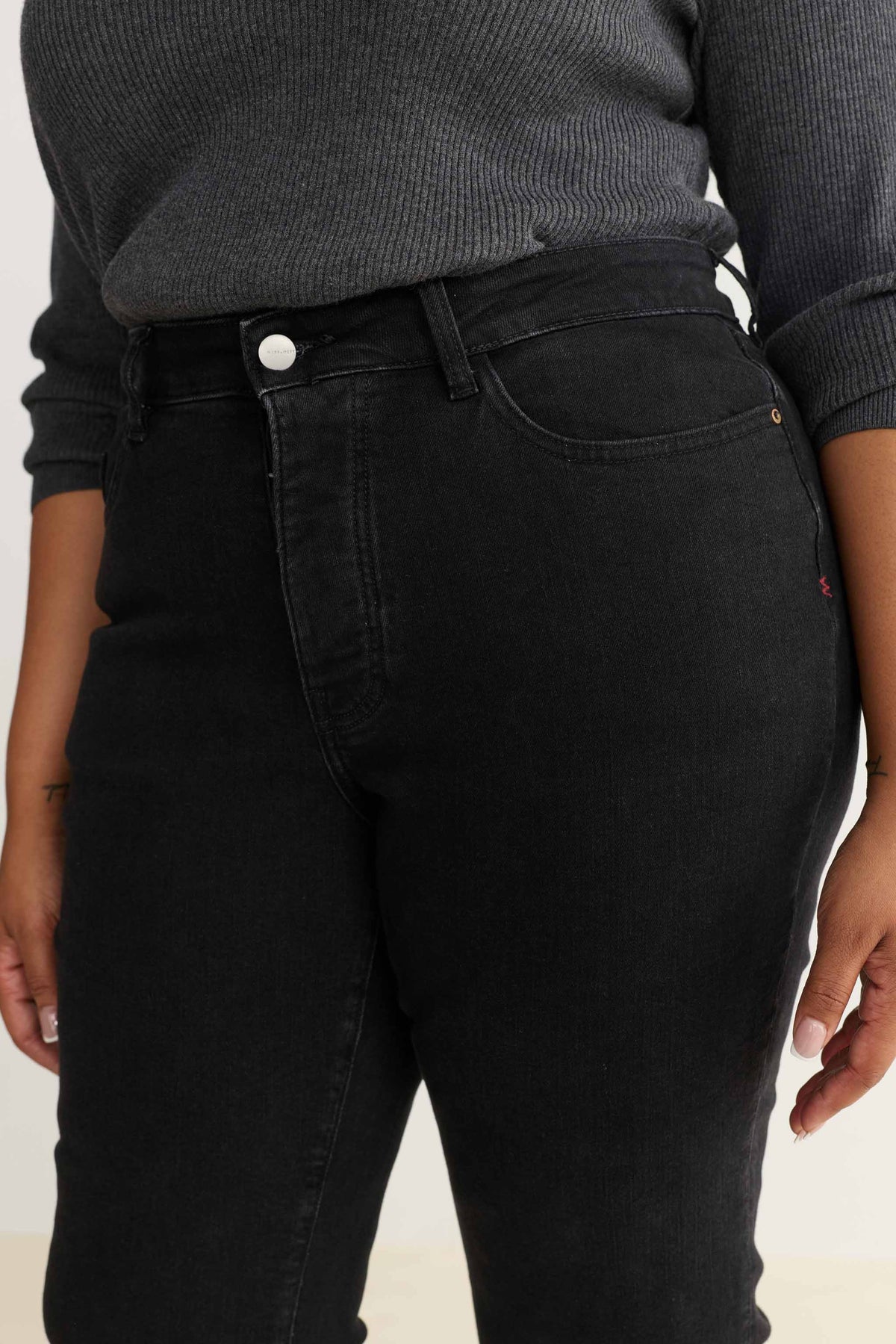 ASE PLUS - STRAIGHT JEANS | VENTURA