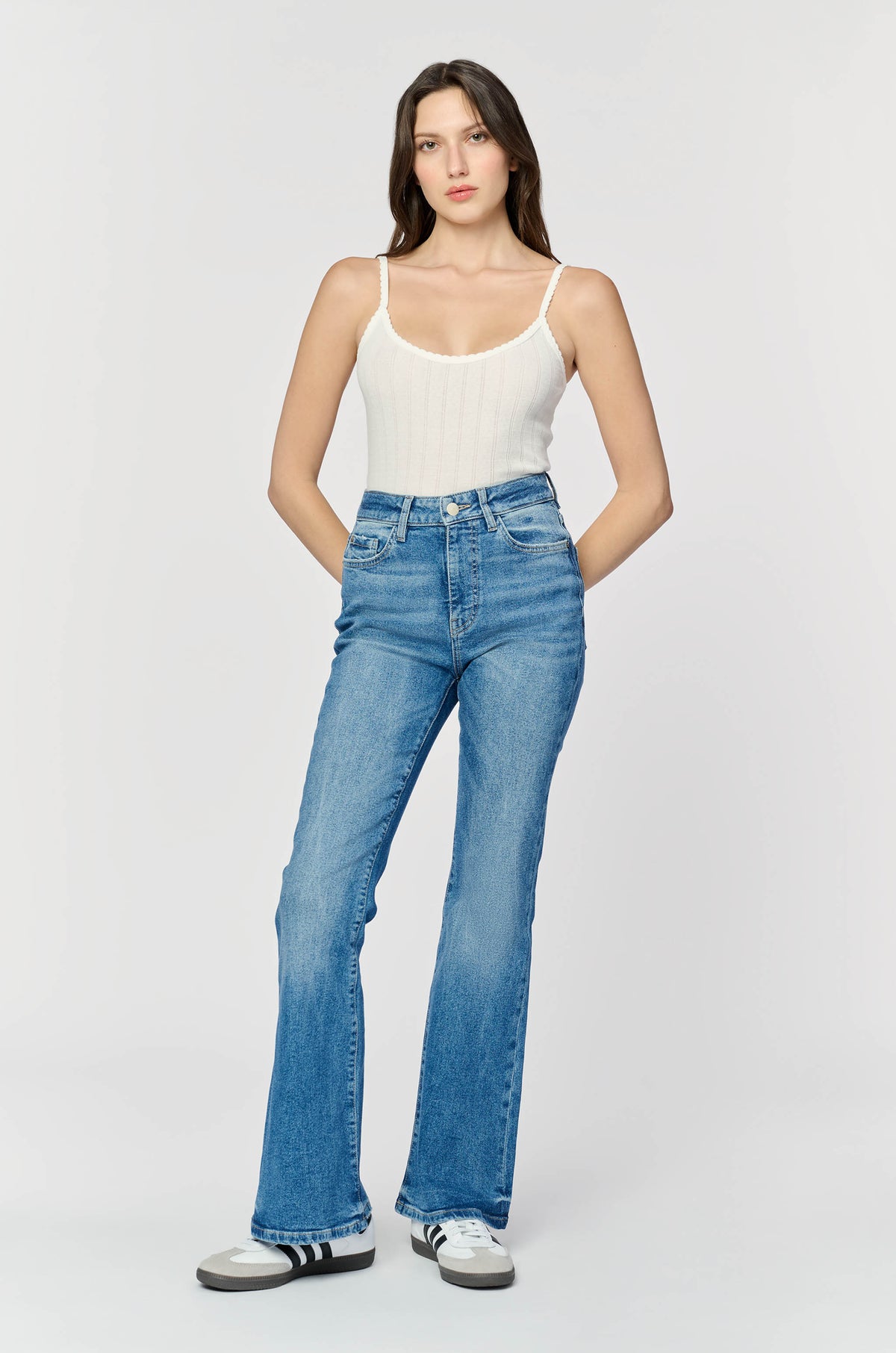 MIA - FLARE JEANS | LADY LUCK