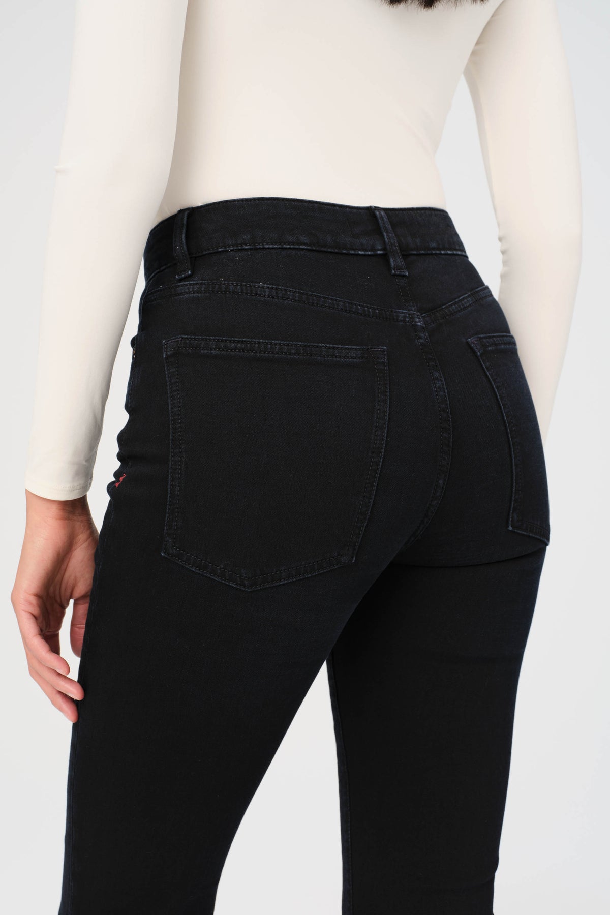 MIA - FLARE JEANS | DEPTHS