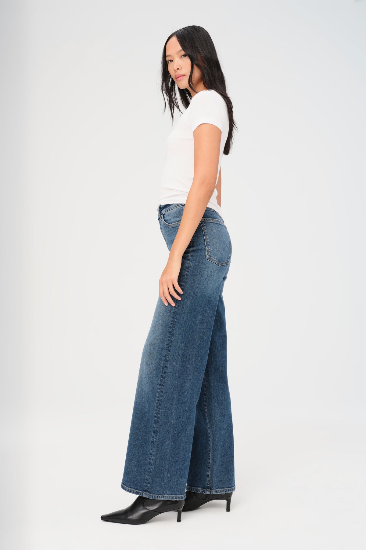 NCE - WIDE LEG JEANS | SWEET REVENGE