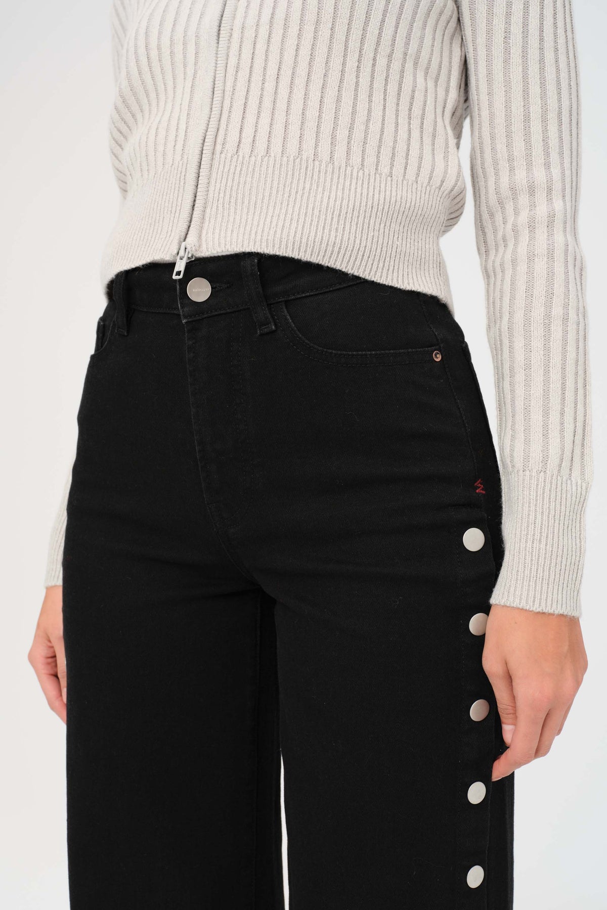 NCE - WIDE LEG JEANS | SNAP OUT OF IT