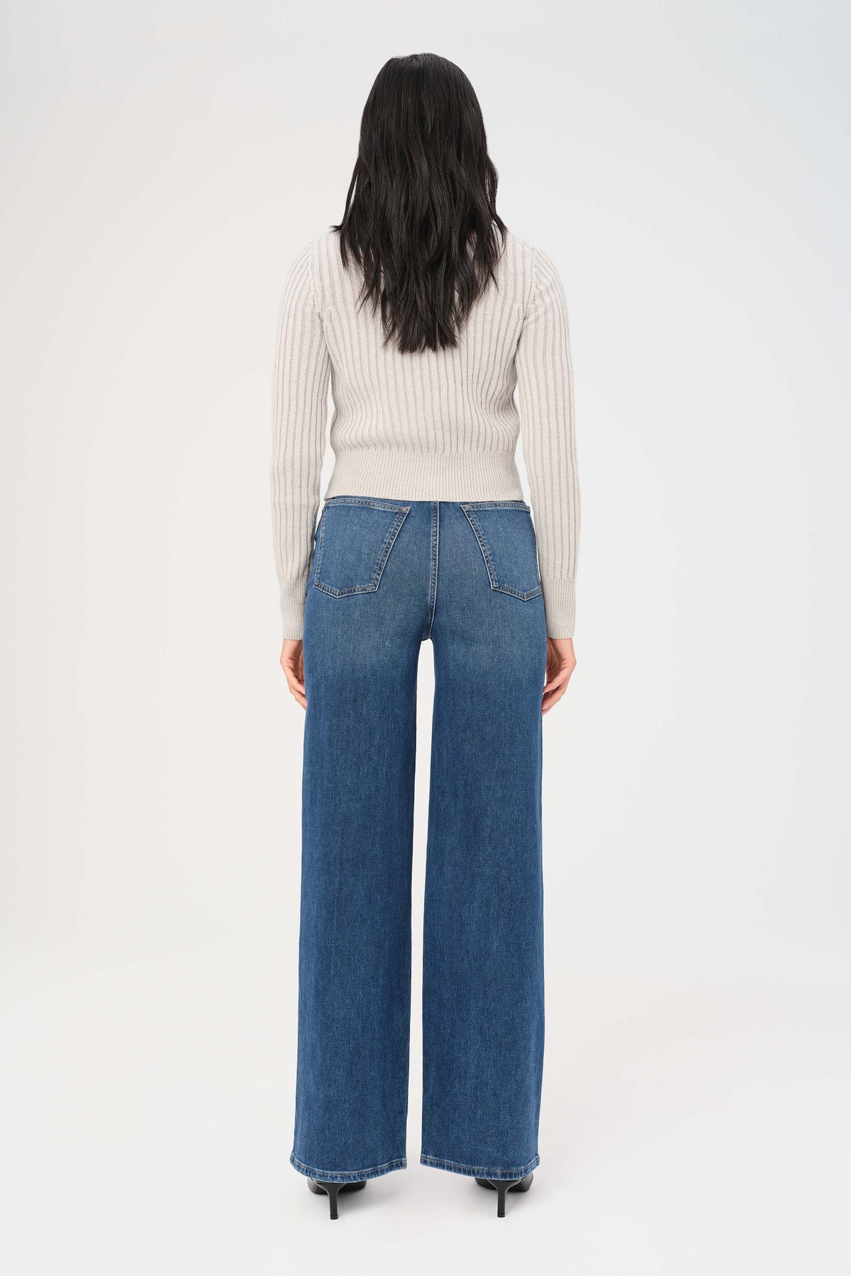 NCE - RELAXED WIDE LEG JEANS | BLUE EYED