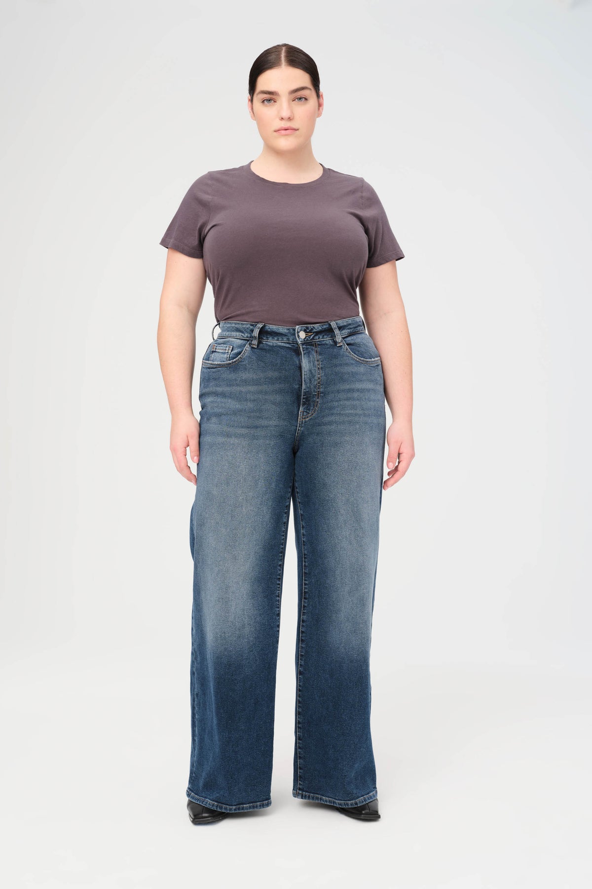 NCE PLUS - WIDE LEG JEANS | SWEET REVENGE