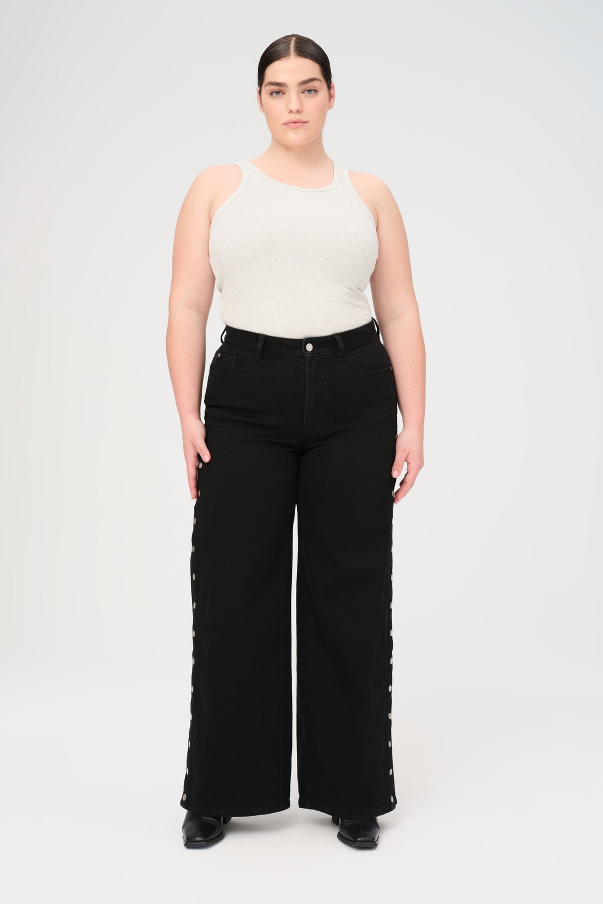 NCE PLUS - WIDE LEG JEANS | SNAP OUT OF IT