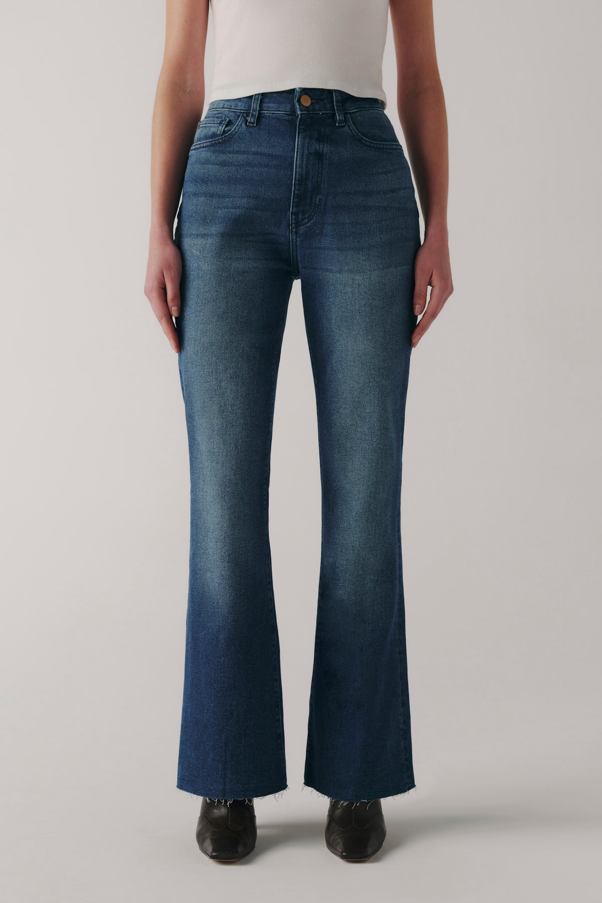 NAO - HIGH RISE BOOTCUT JEANS | HUNTINGTON