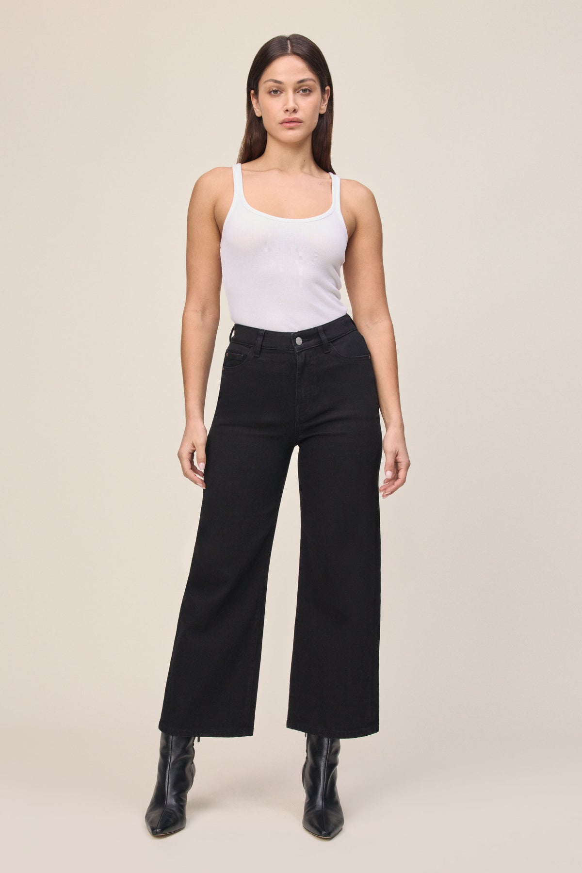 Women's Cropped Wide Leg Black Jean