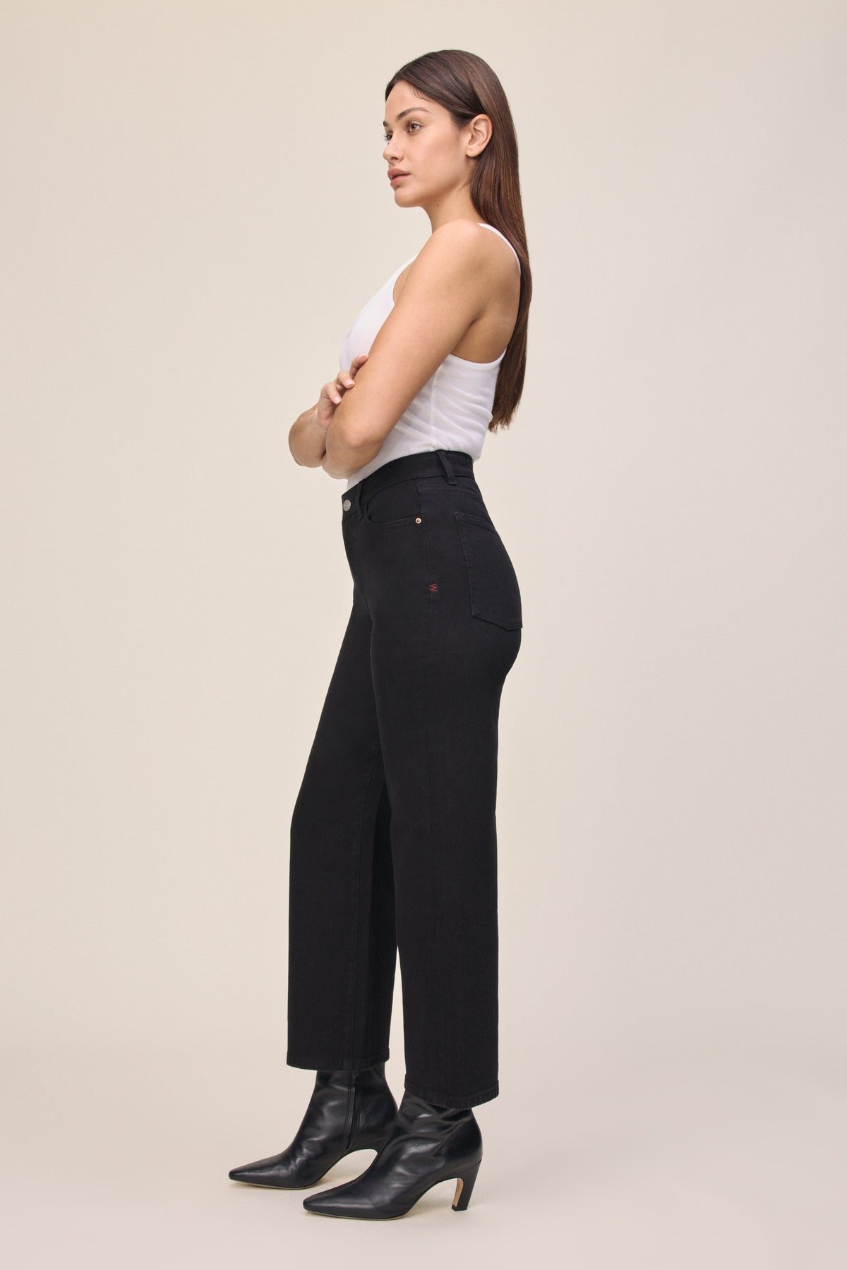 Women's Cropped Wide Leg Black Jean