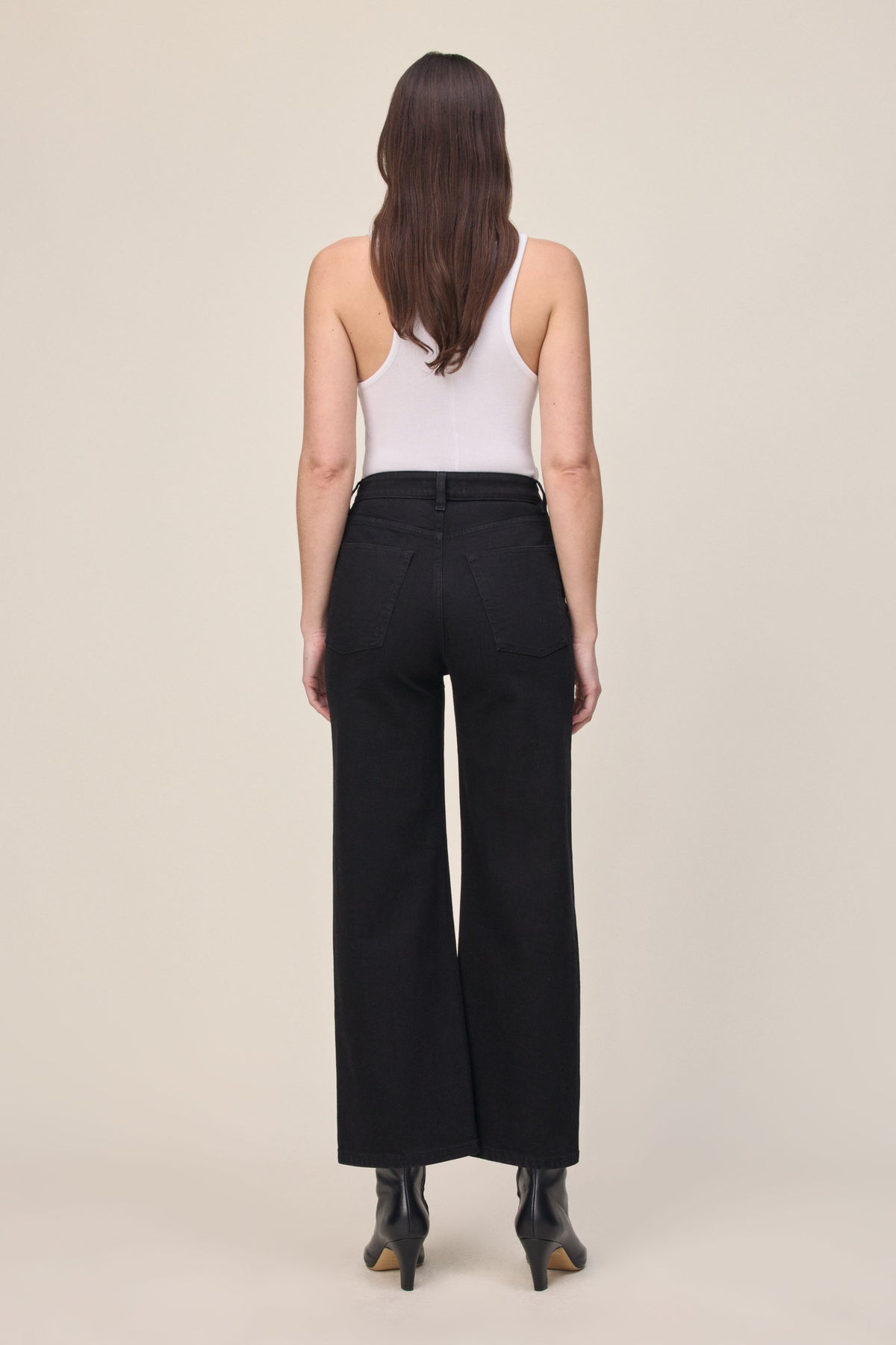 Women's Cropped Wide Leg Black Jean
