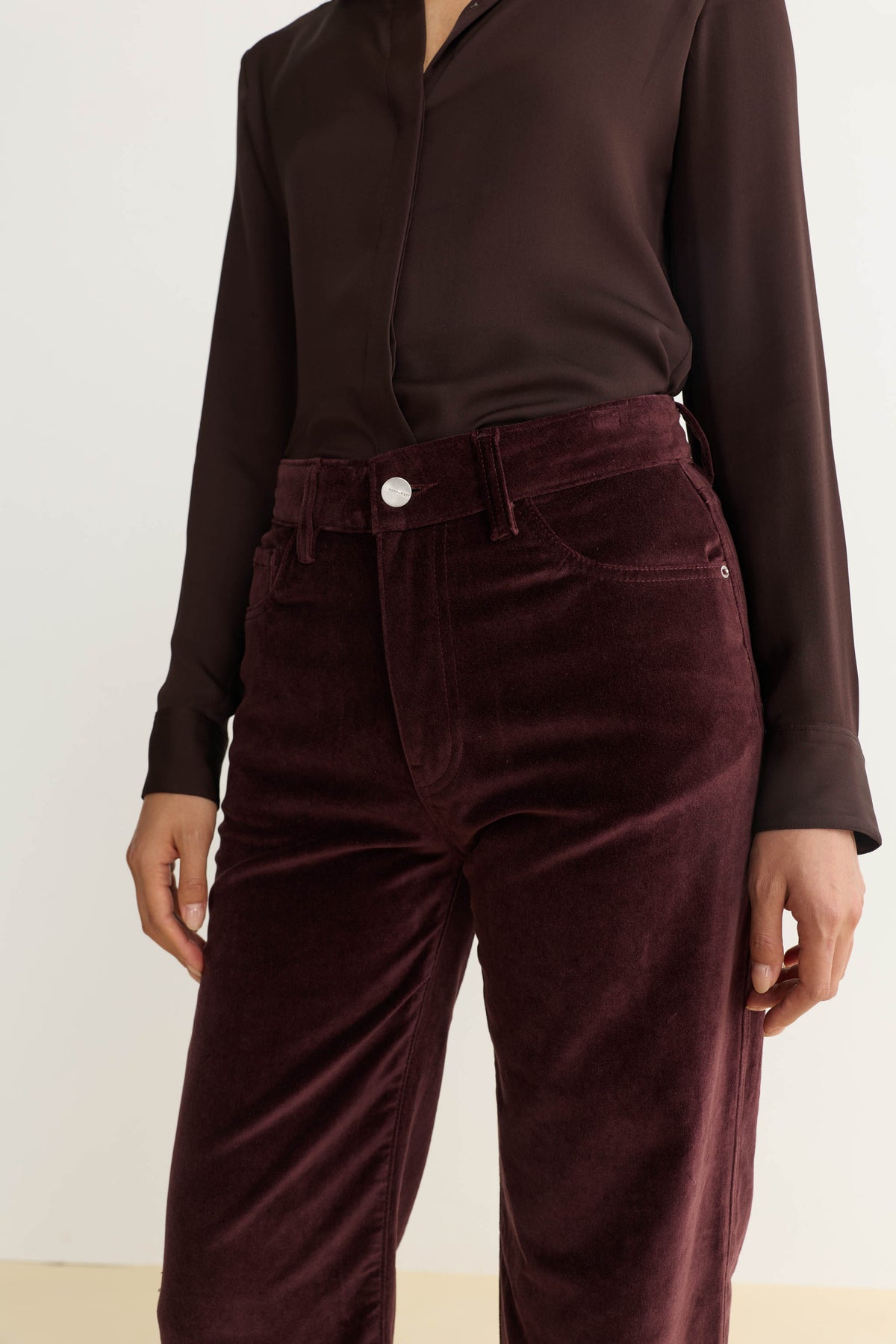 SAT - 90's STRAIGHT JEANS | OXBLOOD VELVET