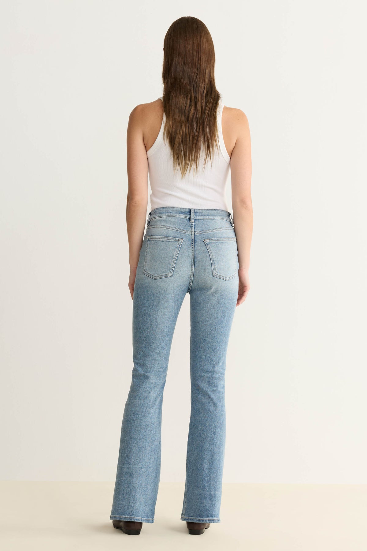 NAO - HIGH RISE BOOTCUT JEANS | HOLLYWOOD HILLS