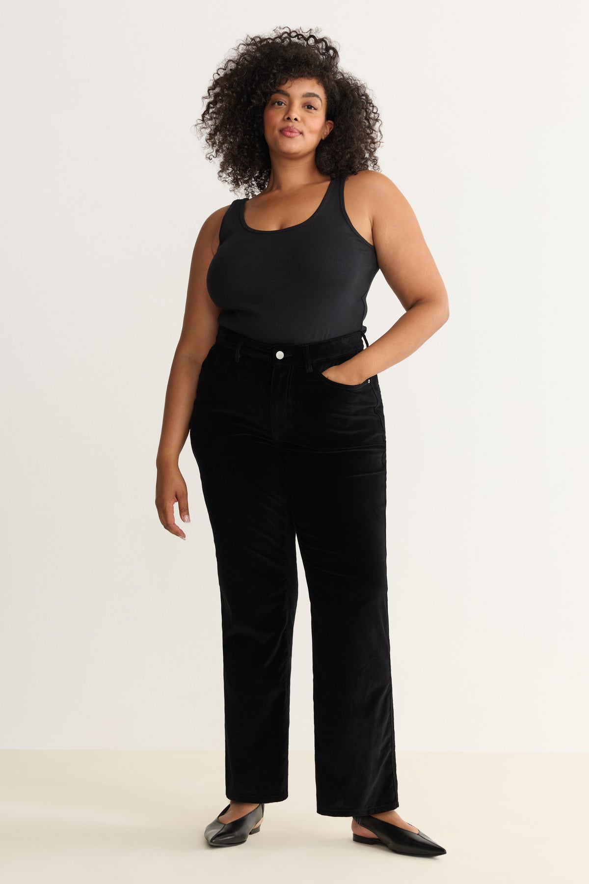 SAT PLUS - 90'S STRAIGHT JEANS | BLACK