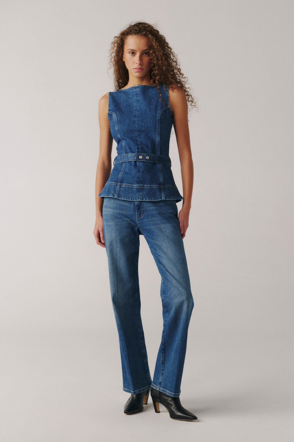 SAT - 90's STRAIGHT JEANS | AUTHENTIC BLUES