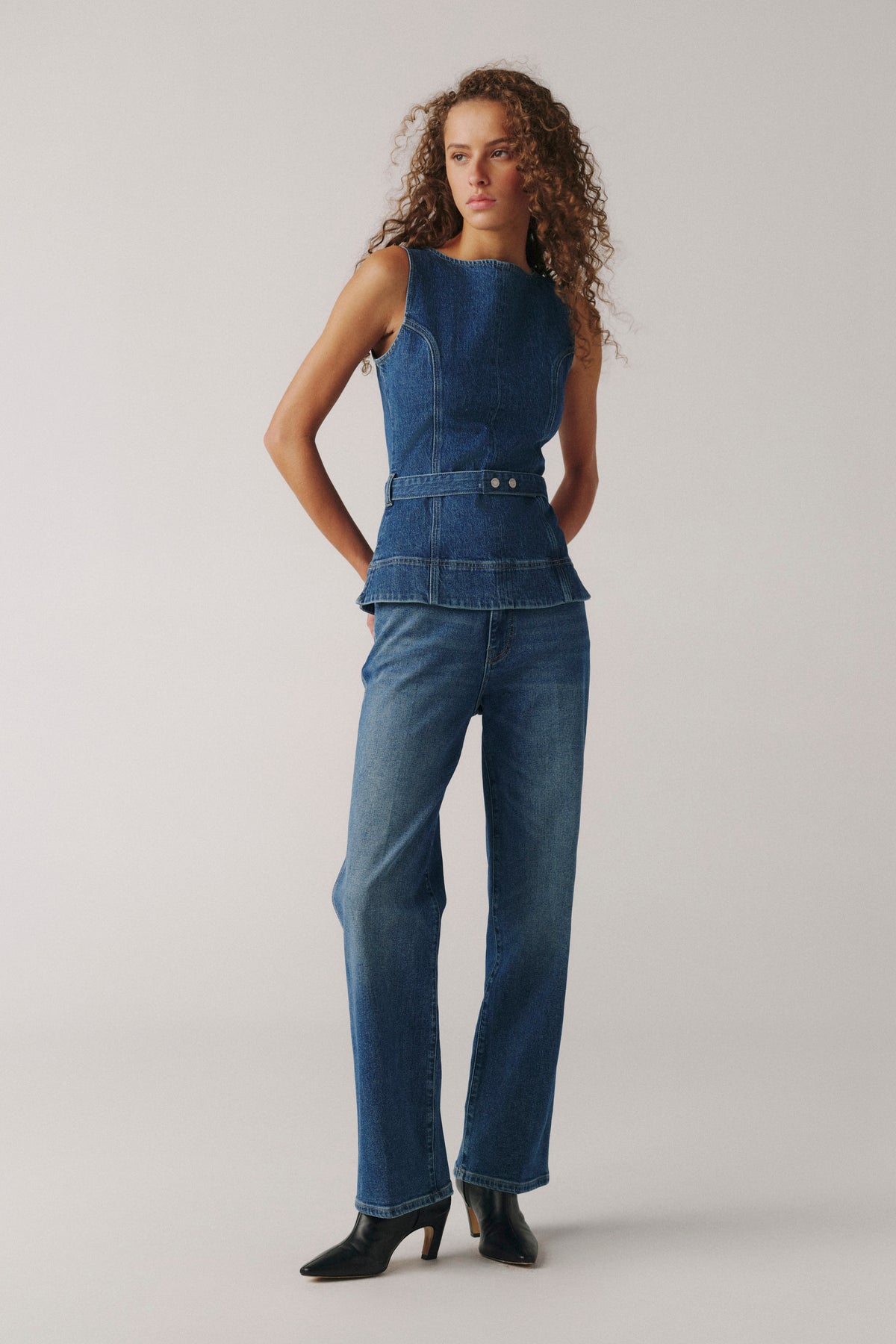 SAT - 90's STRAIGHT JEANS | AUTHENTIC BLUES