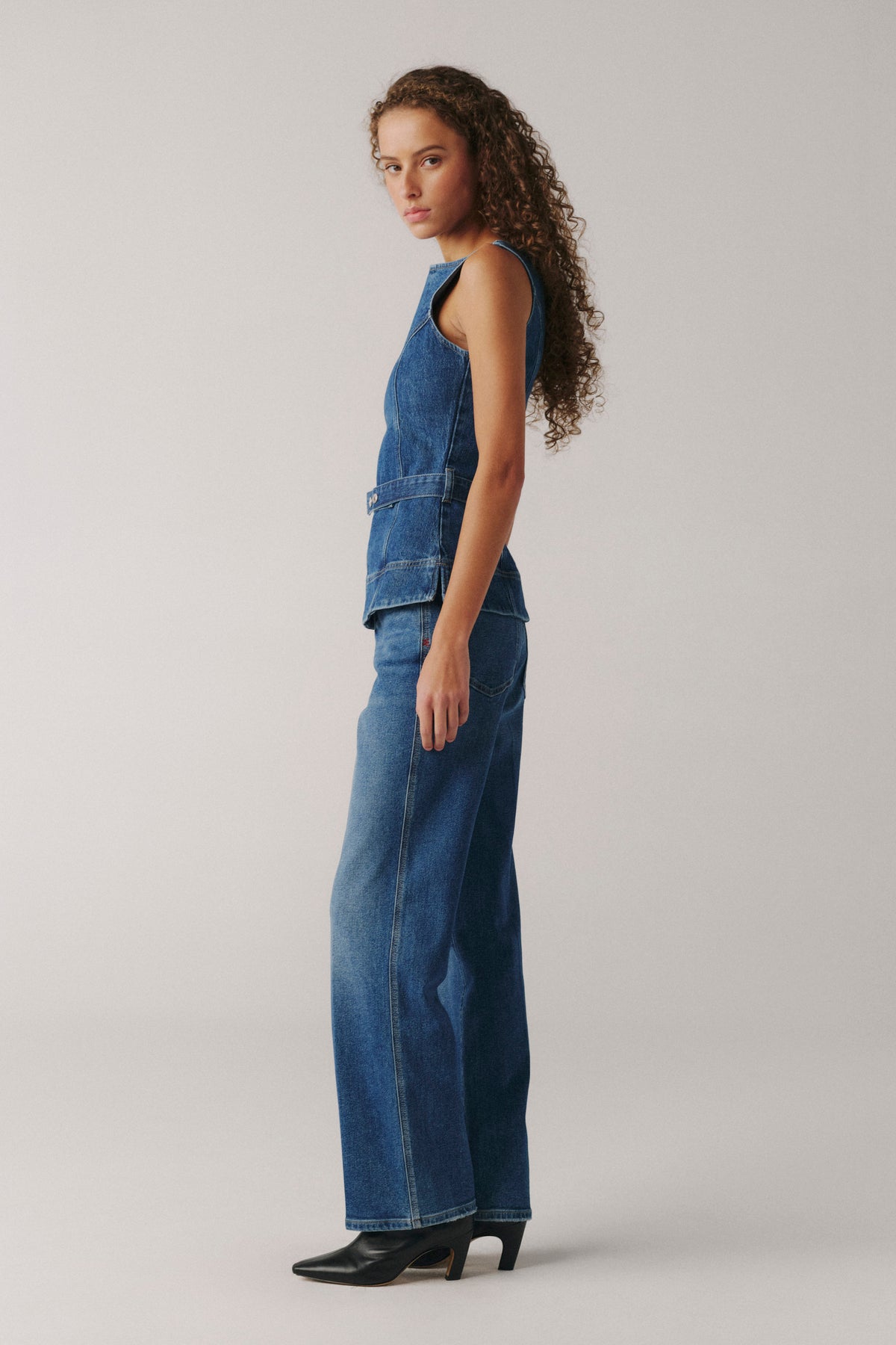 SAT - 90's STRAIGHT JEANS | AUTHENTIC BLUES