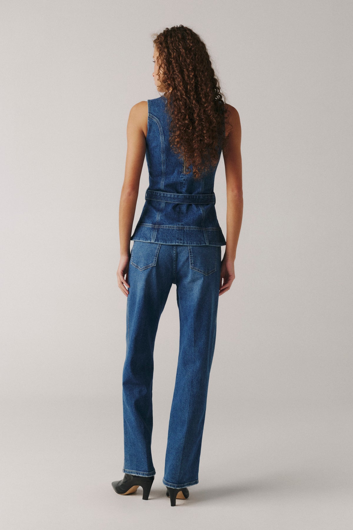 SAT - 90's STRAIGHT JEANS | AUTHENTIC BLUES