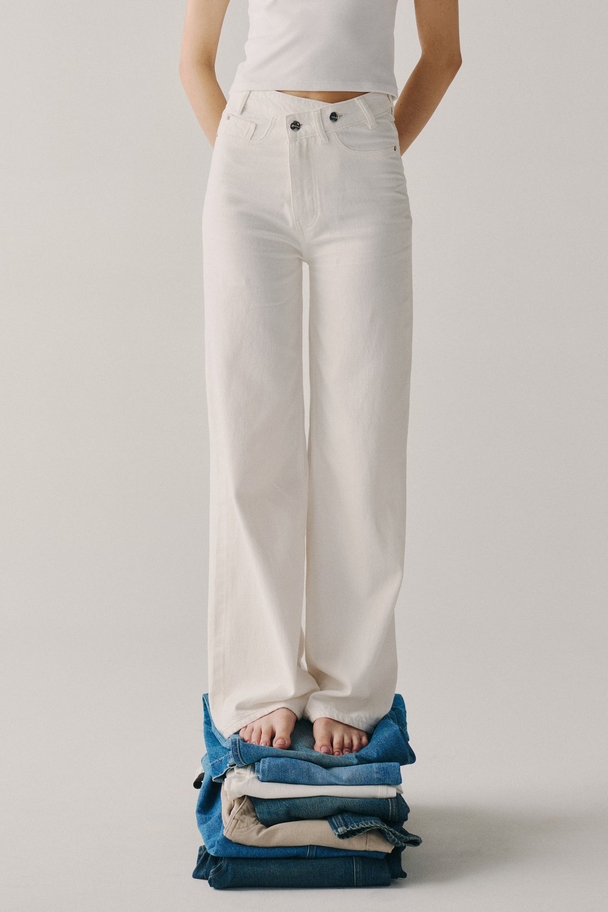 NCE - WIDE LEG JEANS | TWISTED OPTIC