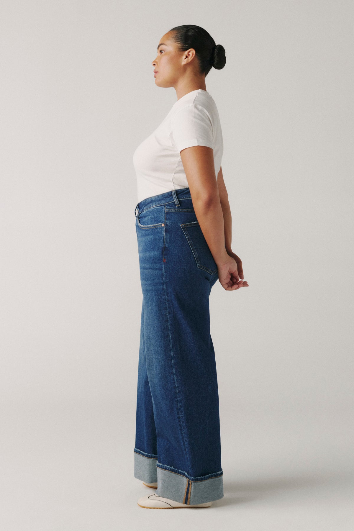 NCE PLUS - WIDE LEG JEANS | DOUBLE CUFF