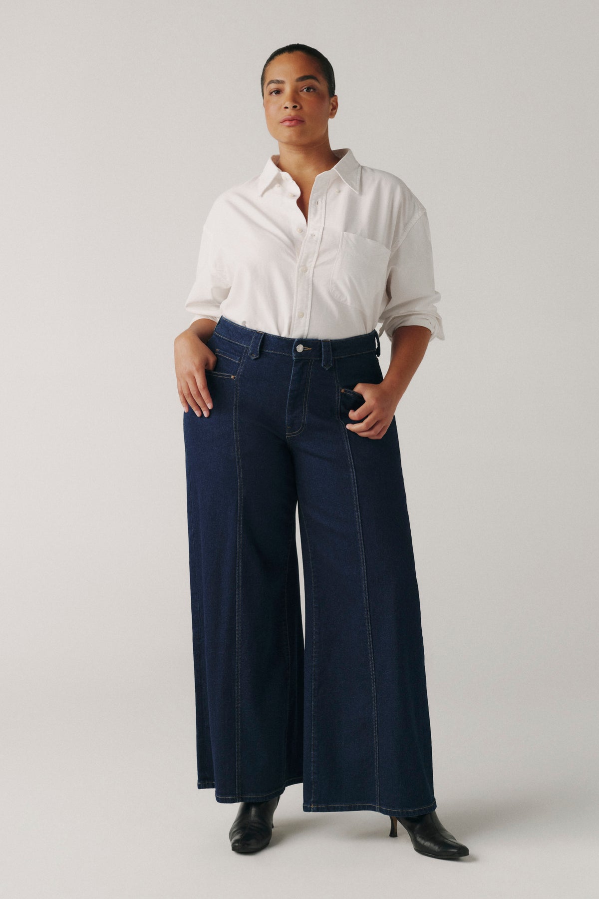NCE PLUS - WIDE LEG JEANS | NIGHT LIFE