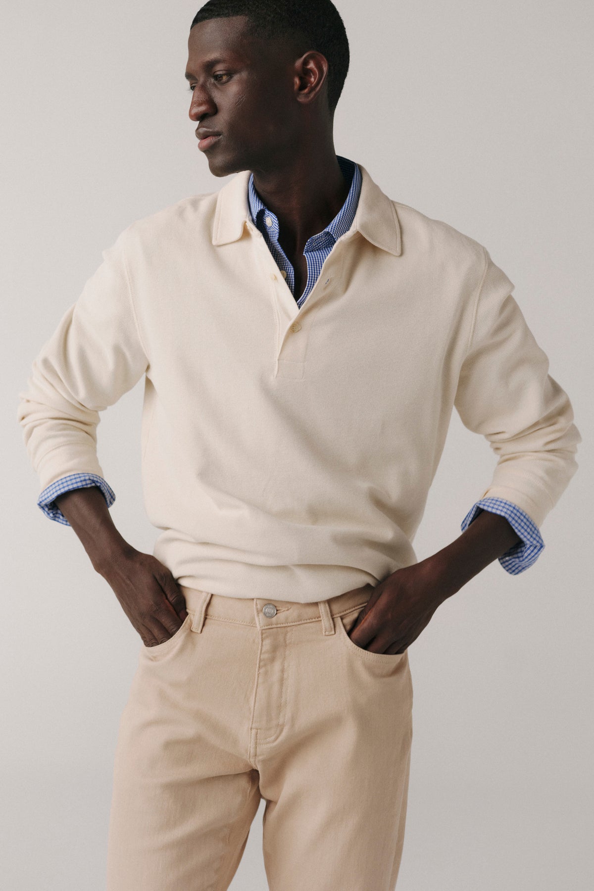IND - ATHLETIC TAPERED JEANS | BEIGE STONE