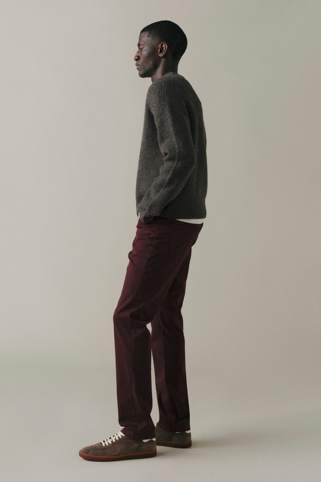 AMS Men's Slim twill pants in Cabernet, side view
