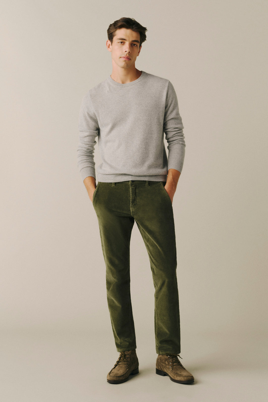 ORD Men's Straight corduroy pants in Olive Grove, detail view