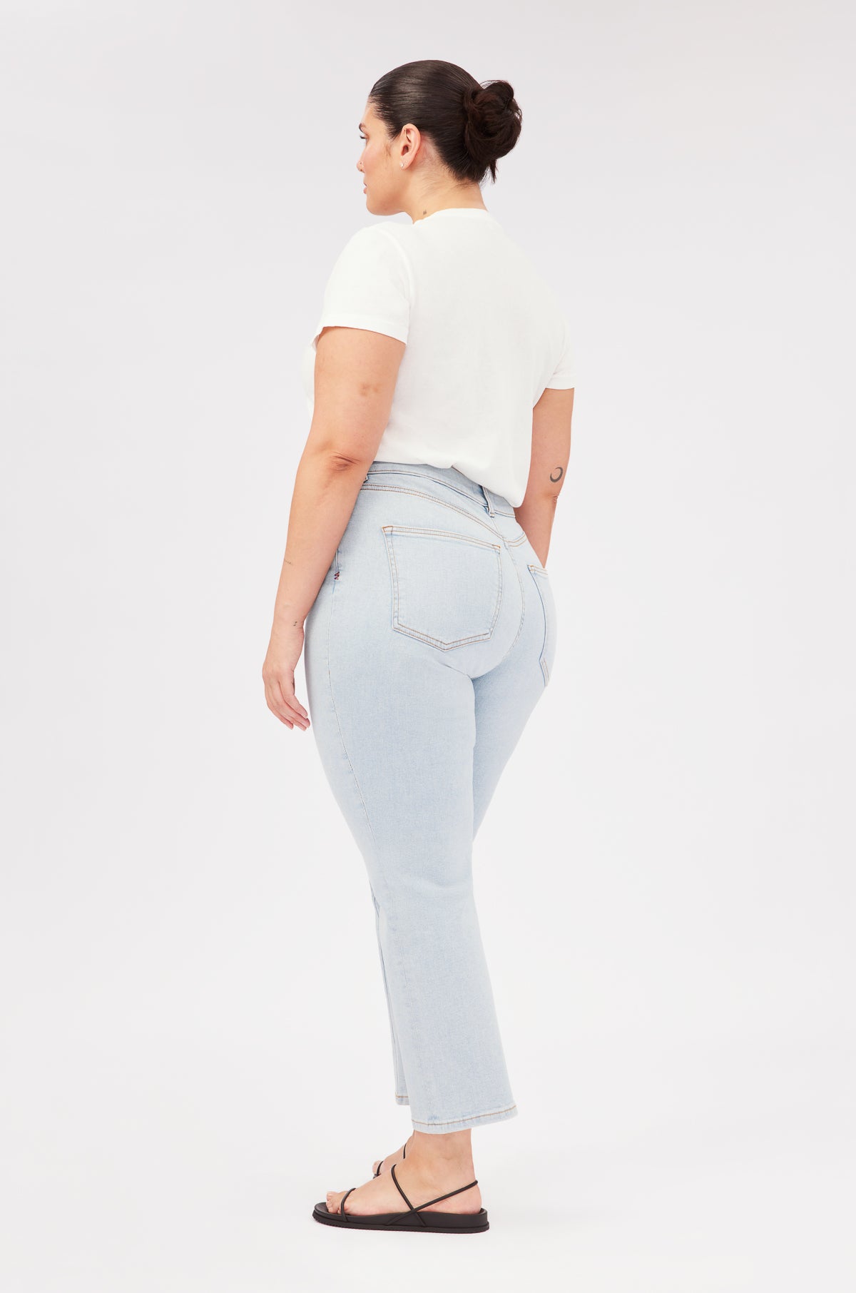 ASE PLUS - HIGH RISE STRAIGHT JEANS | NEWPORT
