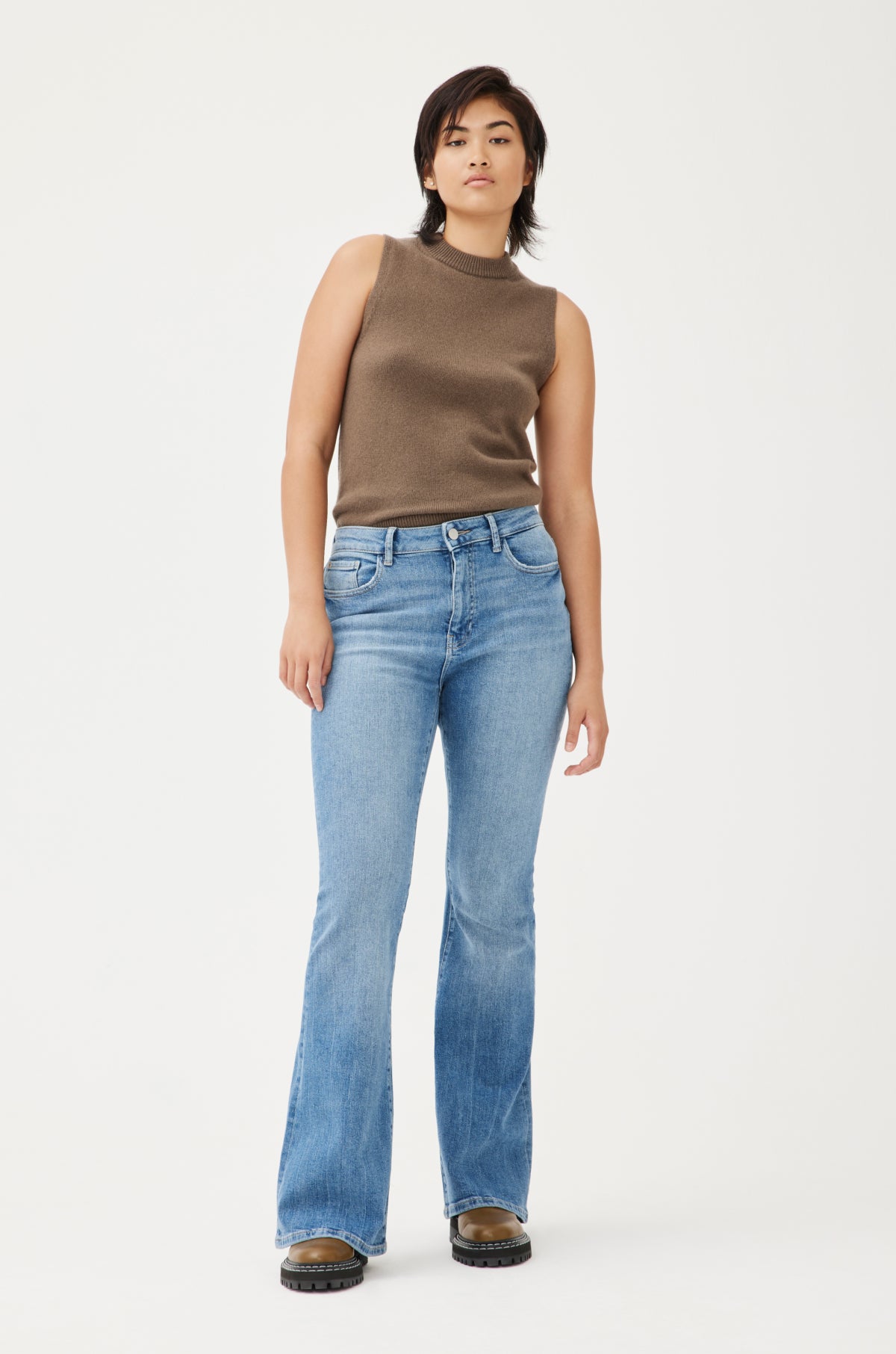 MIA - HIGH RISE FLARE JEANS | SMITH